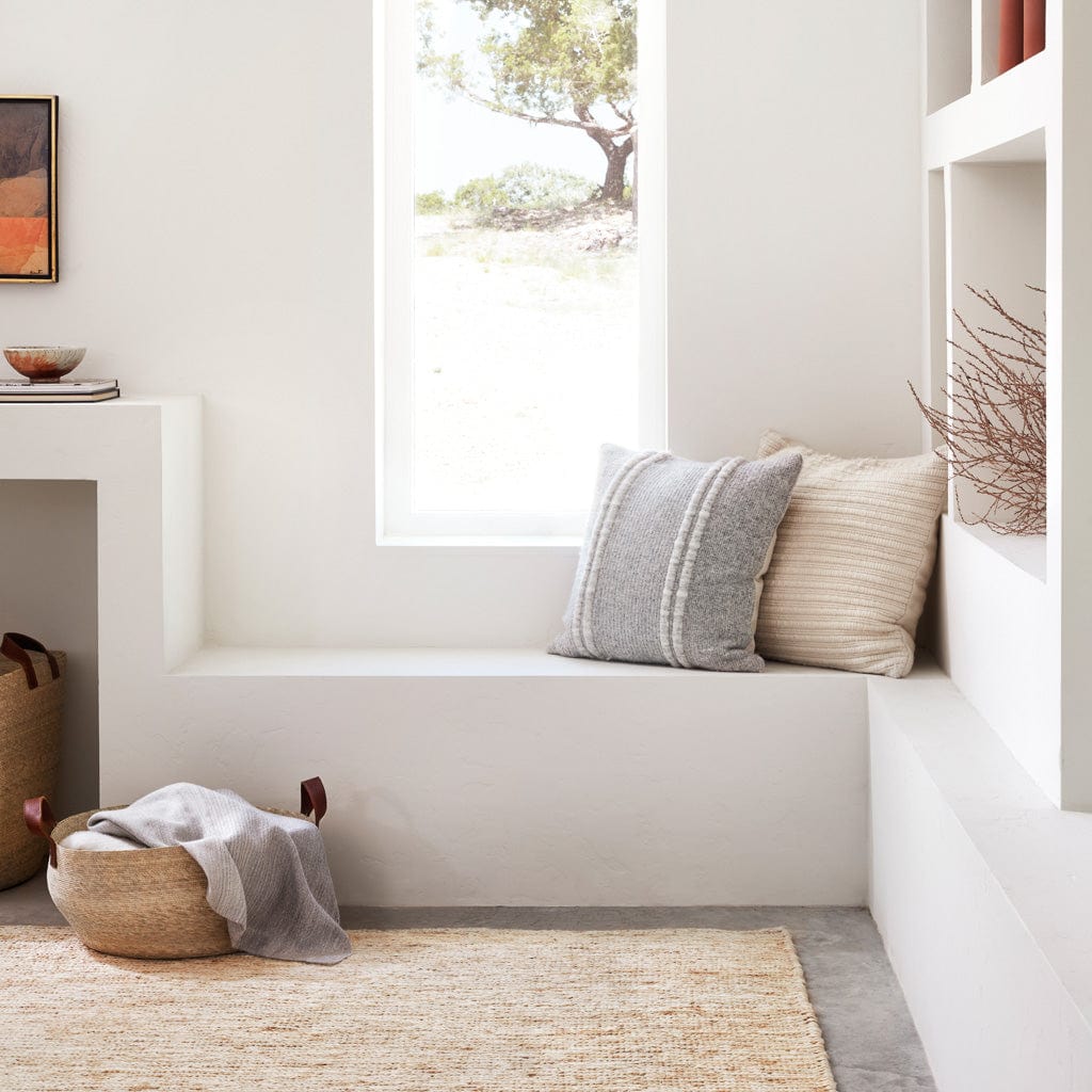 Contigo Accent Pillow