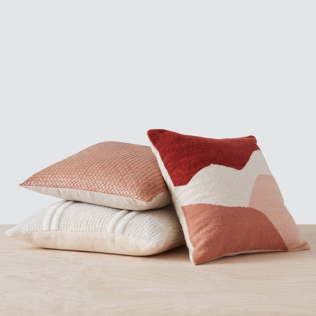 Contigo Accent Pillow