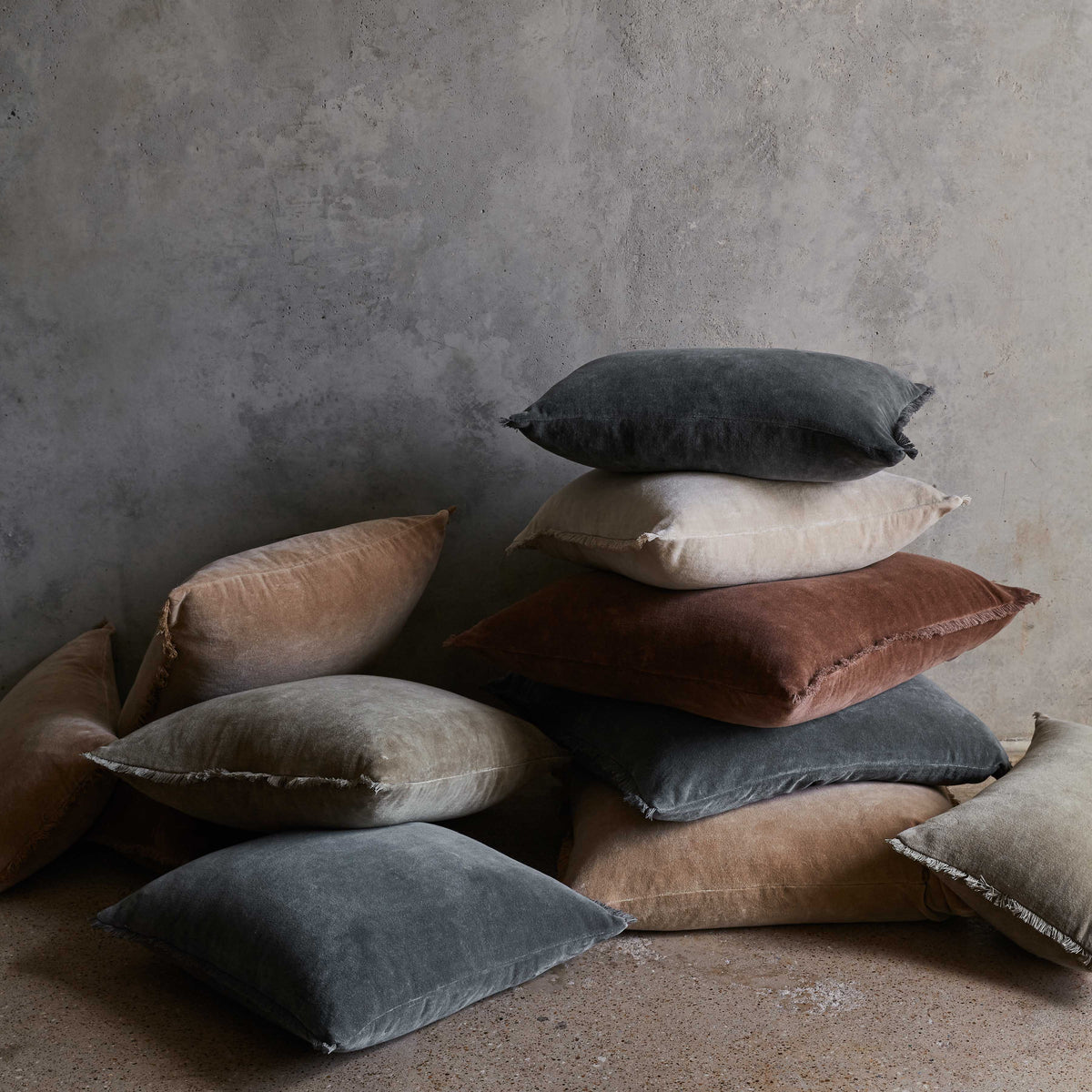 Naveta Velvet Accent Pillow