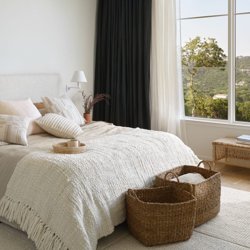 Vera Accent Pillow